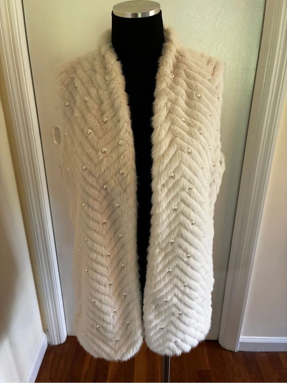 Chico’s Pearl-Embellished Faux Fur Open Vest - Cream. Size 1 - Medium.